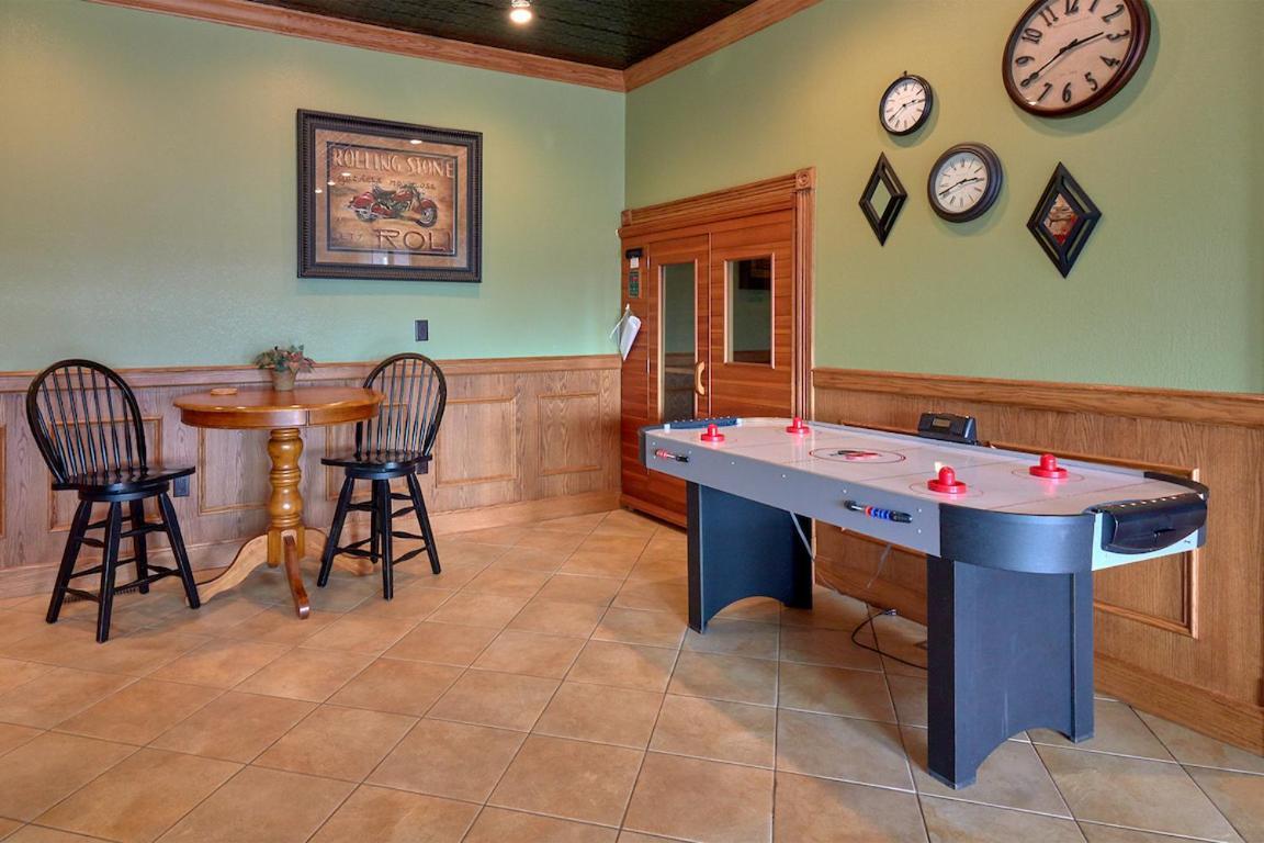 Journey'S End, 5 Bedrooms, Sleeps 12, Private Outdoor Pool, Theater, Sauna Sevierville Exterior foto
